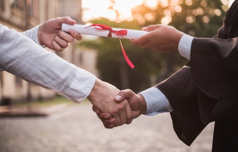 Șeful DRDP Craiova, reținut pentru falsificarea documentelor de studii