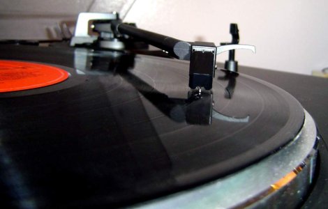 Dupa 10 ani de absenta, Sade lanseaza un nou album