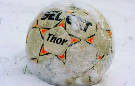 Returul Ligii I, amanat din cauza zapezii