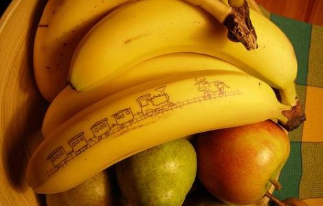 A inlocuit ciocolata cu 9 banane pe zi, pentru a castiga alegerile