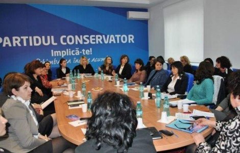 PC analizeaza infiintarea unui Avocat al romanilor din strainatate