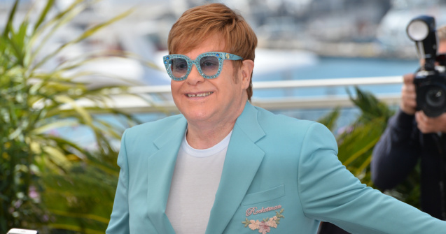 Petrecerea lui Elton John cu ocazia Oscarurilor a strâns milioane de dolari