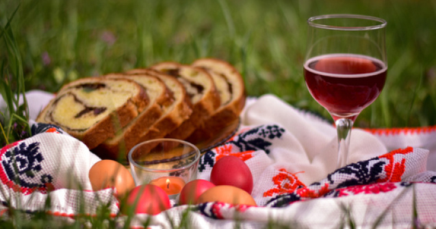  Top  Tradiții Pascale: 5 obiceiuri românești pe care trebuie să le respecți