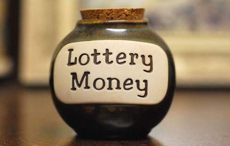 A cheltuit 11 milioane de euro pe 2000 de prostituate