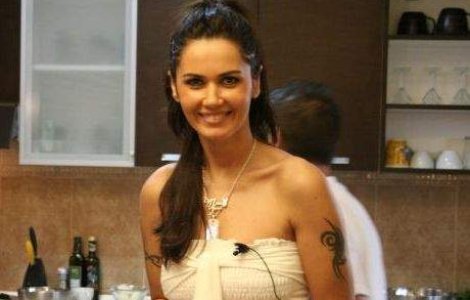 Zavoranca a dat 500 de euro pe parfumul lui Michael Jackson