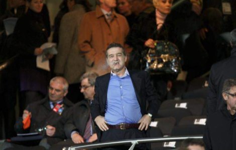 Becali: "Ultrasii de la Peluza Sud sunt nazisti, extremisti!"