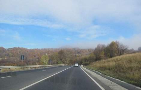 Restrictii de trafic pe DN1 pentru montarea pasarelelor pietonale