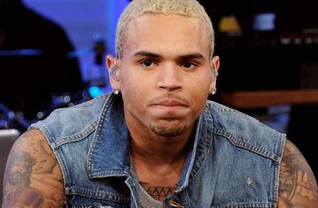 Chris Brown a avut convulsii cerebrale din cauza stresului si oboselii