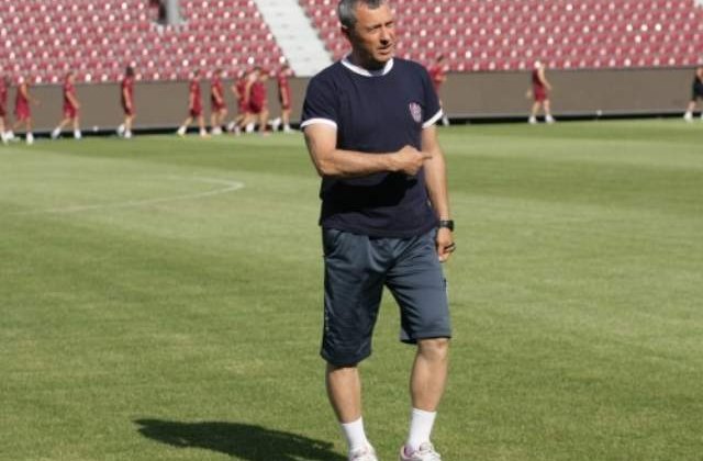 Oficial: CFR Cluj a reziliat contractul cu Mircea Rednic