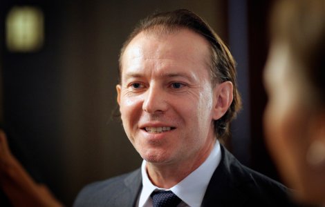 Promisiunea lui Cîțu pentru tineri: „Vă promit că ne vedem vara aceasta şi în Vamă”