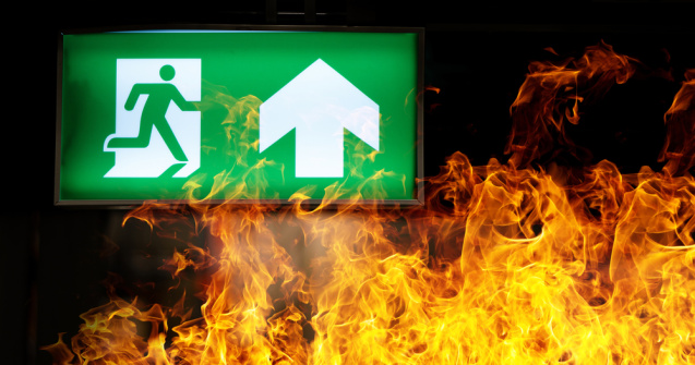 Incendiu devastator într-un spital COVID din India. Cel puțin 18 morți