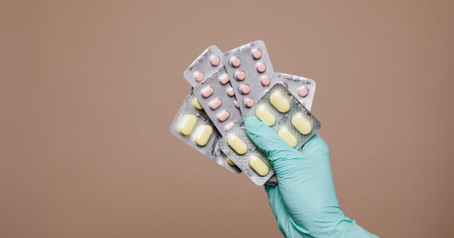 O fabrică din Cluj-Napoca va începe producerea unui medicament anti-COVID