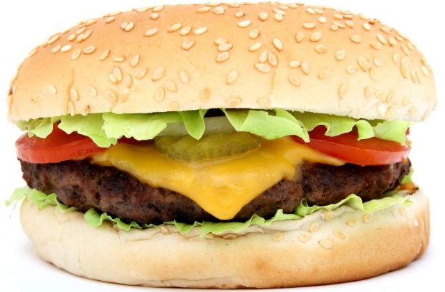 Taxa pe fast-food a ajuns la UE