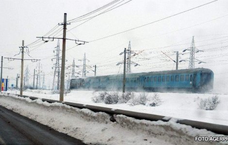Haos in traficul feroviar din cauza vremii