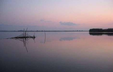 Apele Romane: Sunt rezerve suficiente de apa