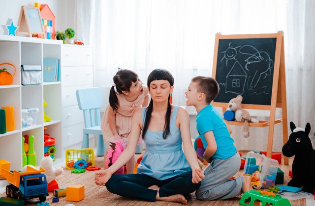 De ce țipă copiii mici? Iată cum poți opri acest comportament