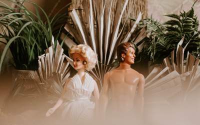 Păpușile Barbie și alte...