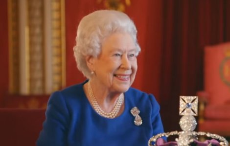 Regina Elisabeta, prima apariție oficială după moartea prințului Philip