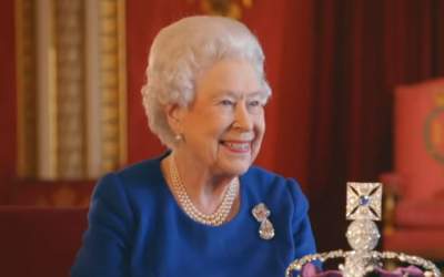 Regina Elisabeta, prima...