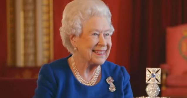 Regina Elisabeta, prima apariție oficială după moartea prințului Philip