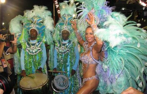 Carnavalul de la Rio a dat startul la distractie