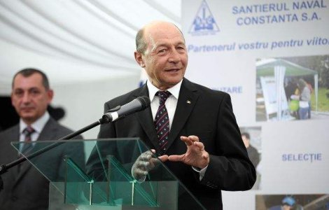 Basescu a inceput cursurile pentru reconfirmarea brevetului de comandant de nava