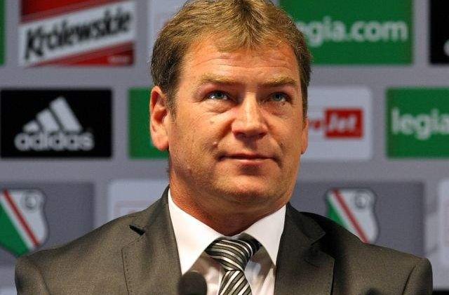 Antrenorul Legiei compara Steaua cu Barcelona: Este o echipa de clasa