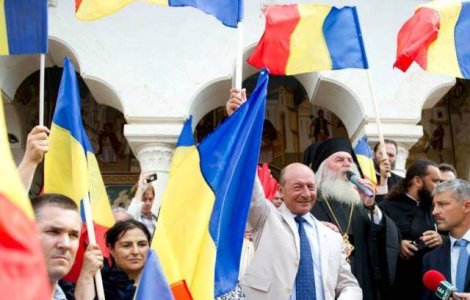 Basescu remarca absenta tricolorului in Harghita