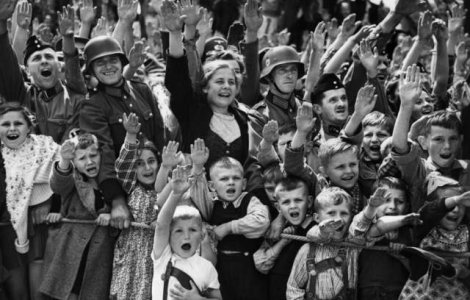 Ghidul mireselor naziste perfecte