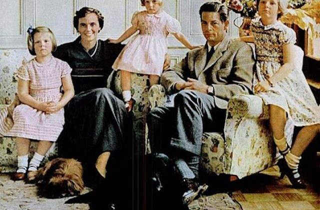 Principesa Irina, fiica regelui Mihai, ARESTATA in SUA pentru organizarea de LUPTE DE COCOSI