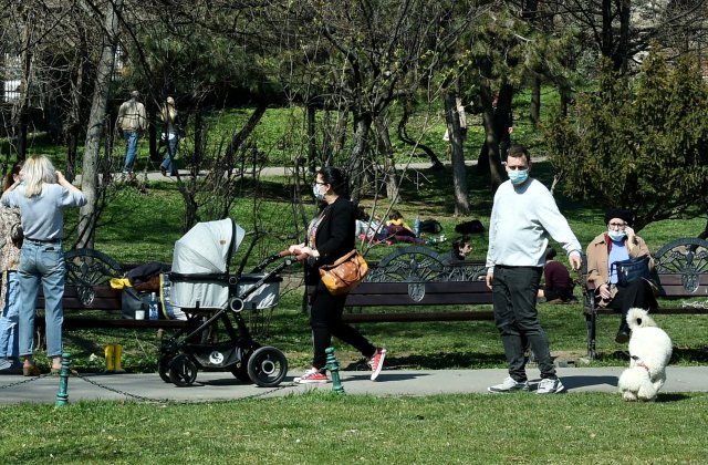 Rata de infectare &icirc;n București, sub 1,5 la mie. S-ar putea adopta noi măsuri de relaxare