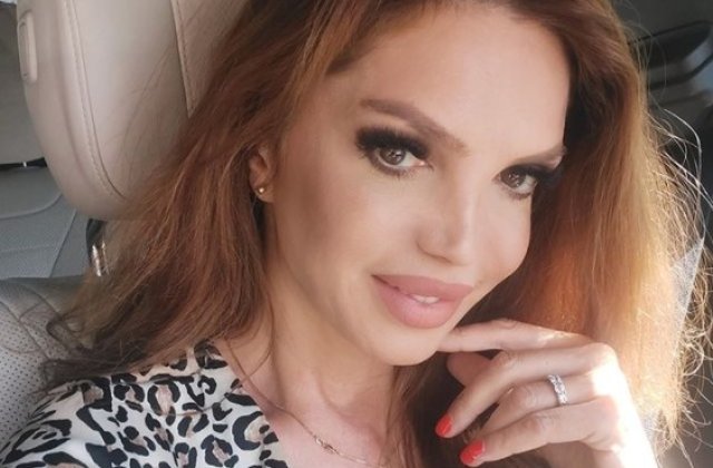 Cristina Spătar și Tibi Vărzaru s-au despărțit: &bdquo;Așa am decis de comun acord&rdquo;