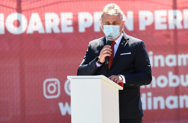 Lucian Bode, despre renunțarea la restricții: „Nu vorbim de o relaxare totală”