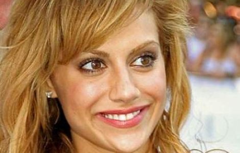 Fundatia "Brittany Murphy", infiintata ilegal