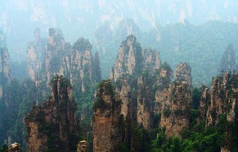  Video  China isi redenumeste muntii dupa filmul "Avatar"