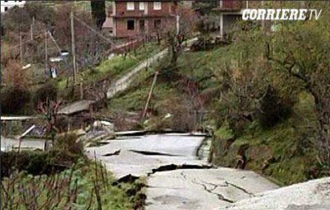 Catastrofa intr-un oras sicilian, afectat de alunecari de teren