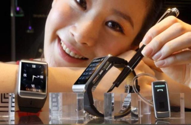 Samsung lanseaza in septembrie Galaxy Gear, "ceas de mana" cu functii de telefonie si internet