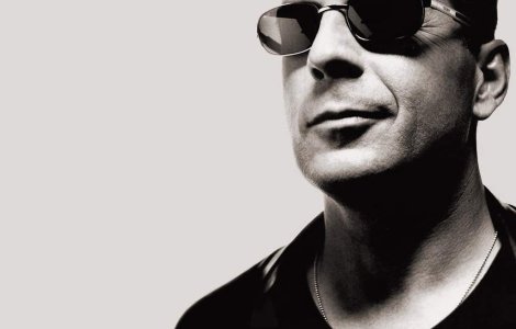 Bruce Willis: Femeile ar trebui sa conduca fiecare tara din lume