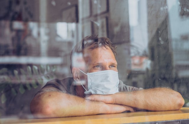 Bilanț la zi: 392 de cazuri noi COVID-19 și 48 de decese în ultimele 24 de ore