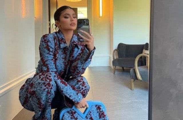 Kylie Jenner, apariție provocatoare la ziua celei mai bune prietene
