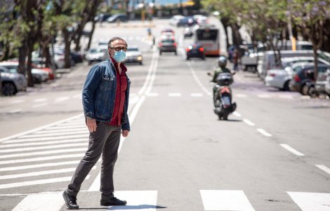 Nelu Tătaru: Masca de protecție trebuie purtată și pe trecerea de pietoni