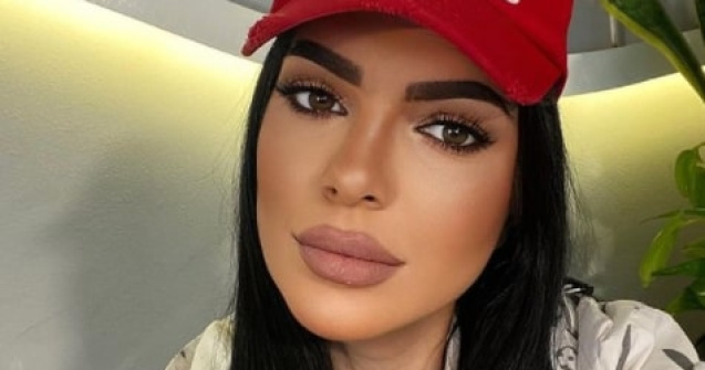 Andreea Tonciu, despre o vedetă din România: „O bate soțul ei de o rupe”