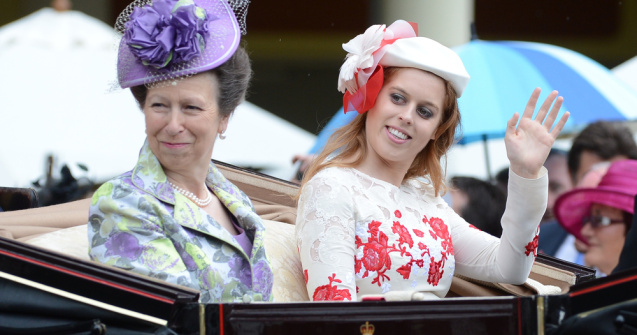 Prinţesa Beatrice, nepoata reginei Elisabeta a II-a, este însărcinată