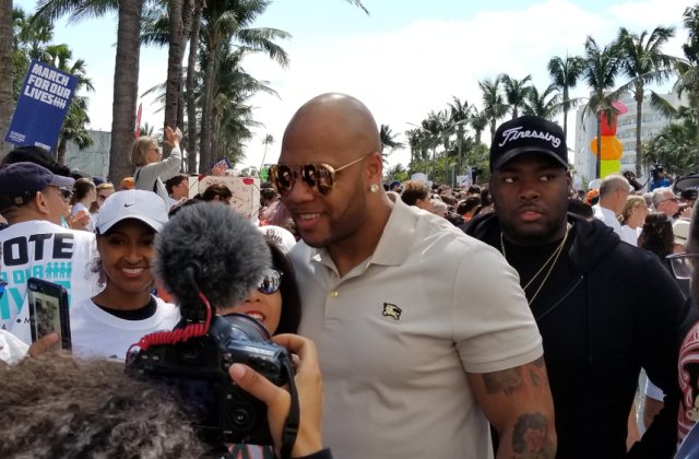 Rapperul Flo Rida va c&acirc;nta &icirc;n cea de-a doua semifinală Eurovision