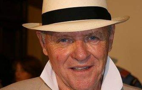 Anthony Hopkins isi expune picturile la Londra