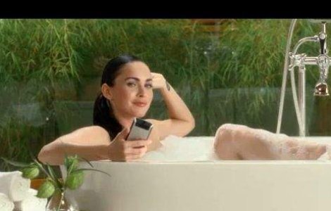  Video  Megan Fox devoreaza barbati