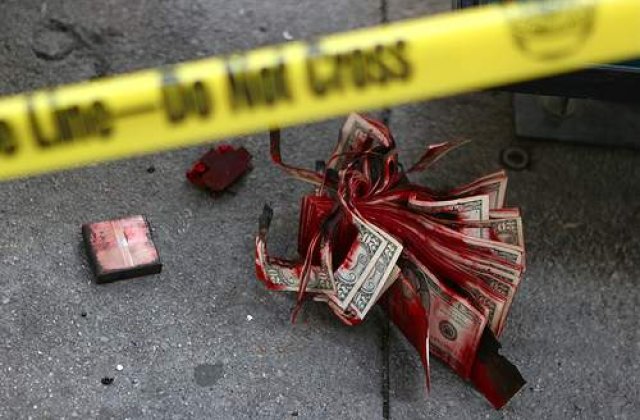 Un pensionar a jefuit 3 banci pentru a-si plati ipoteca