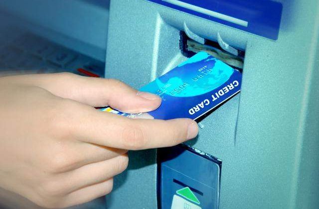 Ministrul Muncii da asigurari: "Salariile bugetarilor nu vor fi micsorate"