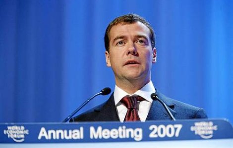 Medvedev: Presedintele georgian, persona non grata pentru Rusia