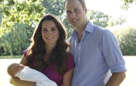  Foto  Primele fotografii oficiale cu Printul George